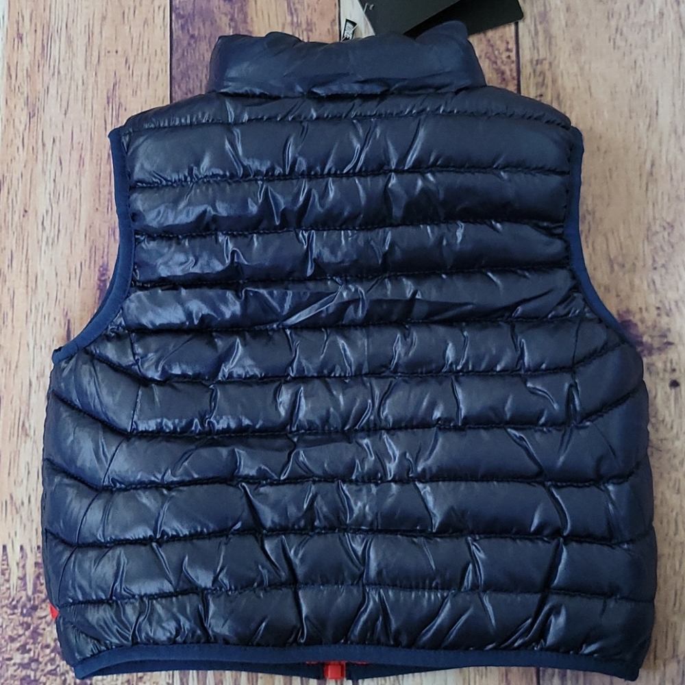 HOST PICK⭐️ 🥳 Nike Synthetic Fill Vest - Picture 4 of 7